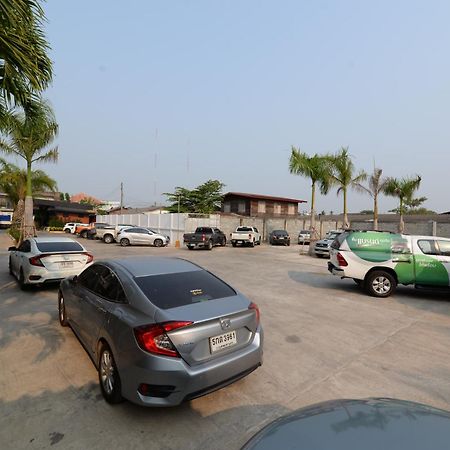 The Room Boutique Hotel Sakon Nakhon Exterior foto