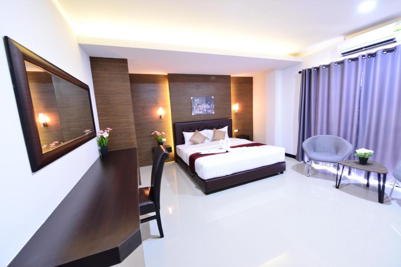 The Room Boutique Hotel Sakon Nakhon Exterior foto
