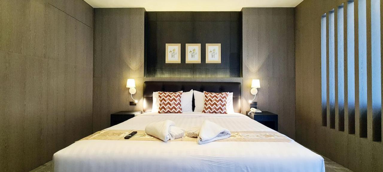 The Room Boutique Hotel Sakon Nakhon Exterior foto